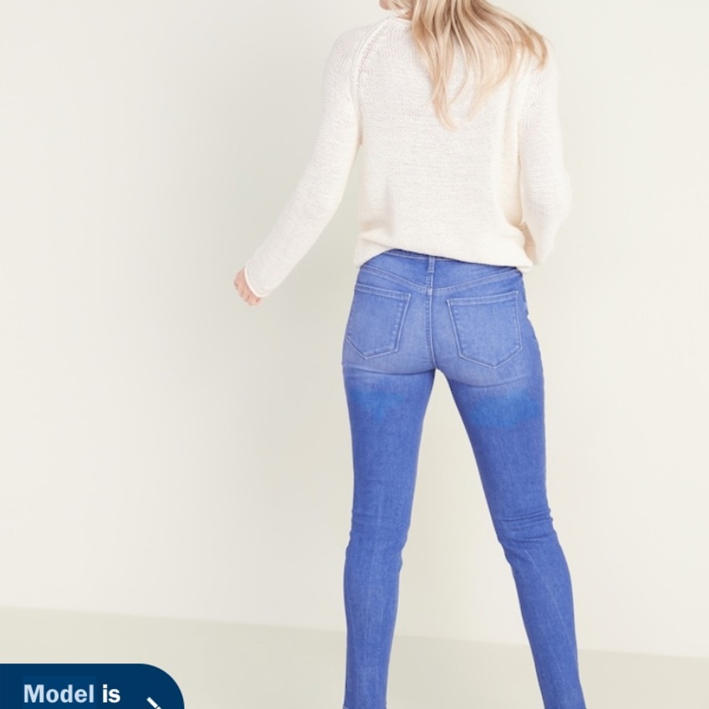 Old navy Rockstar skinny jeans size 2